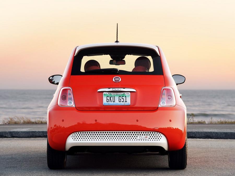  Fiat 500e 2013 года  (фото 60 из 141)